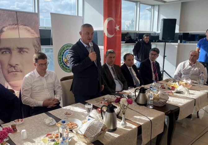 Ezine Gıda İ̇htisas Osb Yönetimi, Muhtarlar İle Buluştu