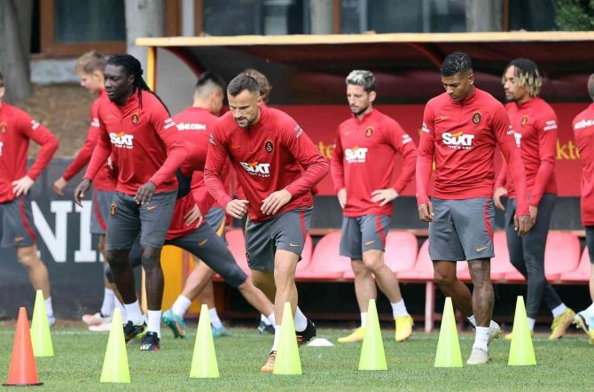 Galatasaray’da Kupa Mesaisi Başladı