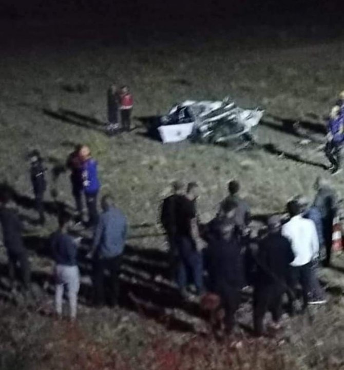 4 Arkadaşın Bulunduğu Araç Şarampole Uçtu: 2 Ölü, 2 Ağır Yaralı