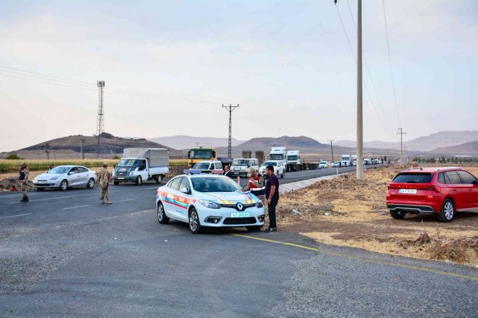Mardin’de Trafik Kazası: 8 Yaralı