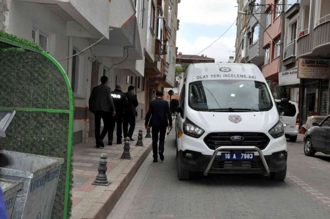 Evde Tek Bırakılan Çocuk Ölü Bulundu