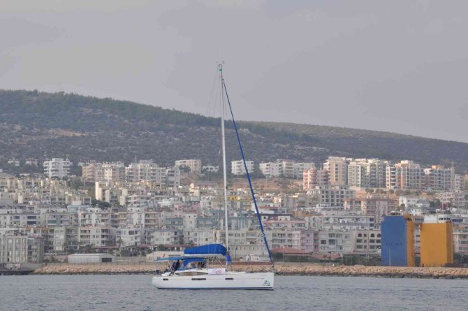 Silifke’de Yelkenli Yarışı Ve Çevre Temizliği Etkinliği