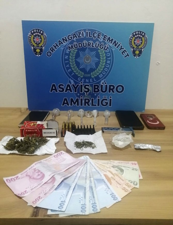 Bursa’da Uyuşturucu Taciri Polise Yakalandı