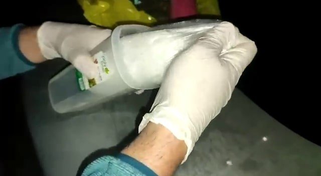 30 Liralık Saklama Kabı Ve Yağdanlıkta Milyarlık Uyuşturucu Taşıdılar