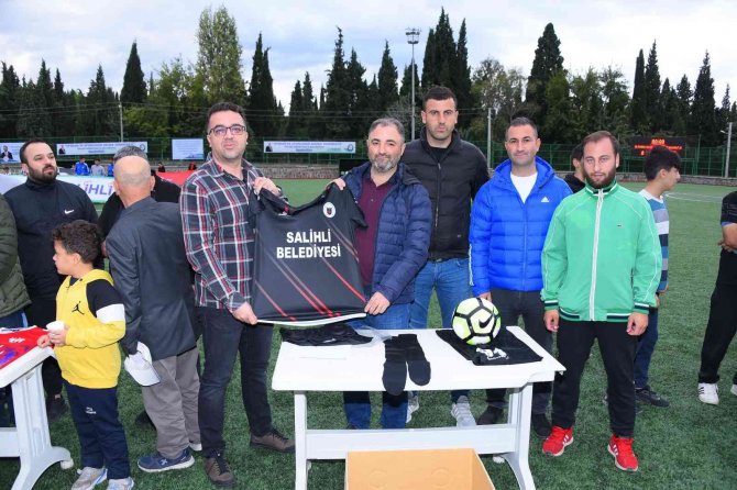 Salihli Belediyesi’nden Amatör Destek