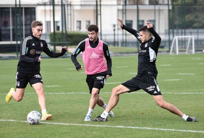 Beşiktaş, Hatayspor Mesaisine Başladı