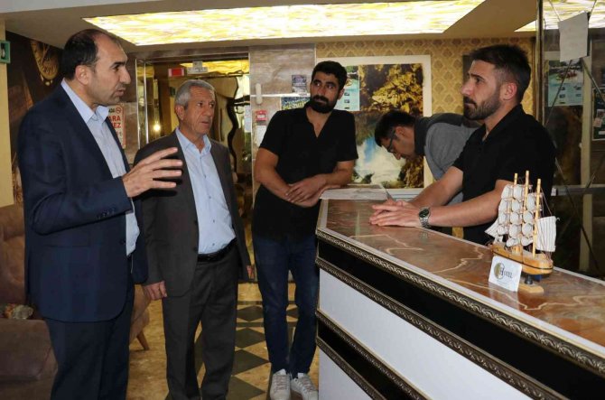 İ̇ranlı Turistlerden Van Ekonomisine 1,5 Milyar Tl Katkı