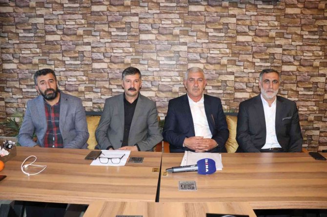 Mehmet Erat, “12 Geçersiz Oy Tespit Ettik, Seçim Yenilenmeli”