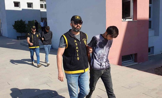Cep Telefonunu Kaptırdığı Kapkaççıya Bakakaldı