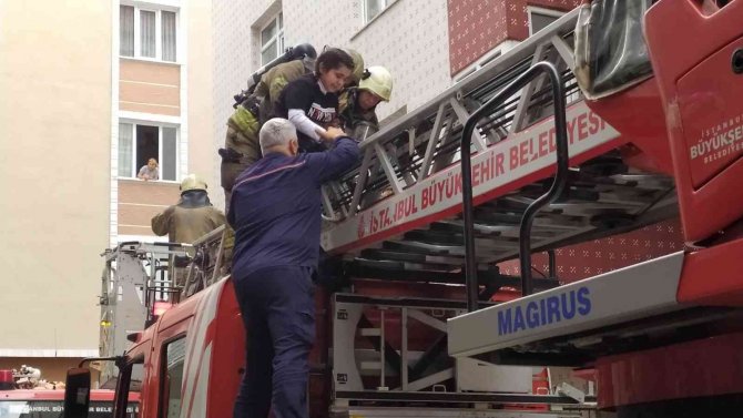 Bağcılar’da Yangın Paniği