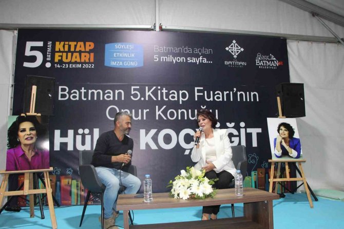 Yeşilçam’ın Usta İsmi Hülya Koçyiğit Batman’da Sevenleri İle Buluştu