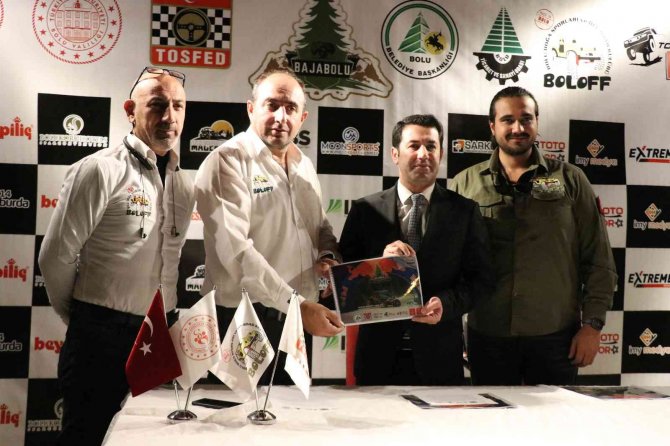 Baja Yarışlarında Pilotlar İlk Kez 500 Kilometre Koşacak