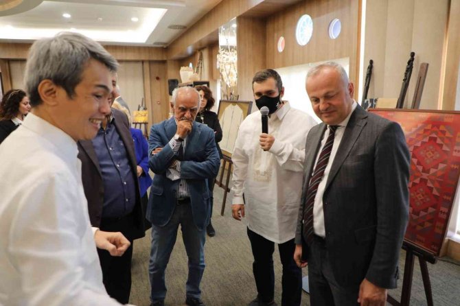 “Gülümseyin Philippines” Fotoğraf Sergisi Büyükçekmece’de Açıldı