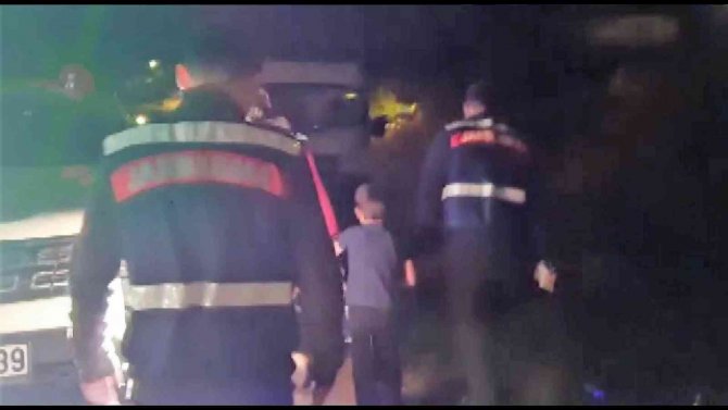 Öz Çocuklarını Kaçırıp, Sevgilisine Eski Kocasından Fidye İstetti