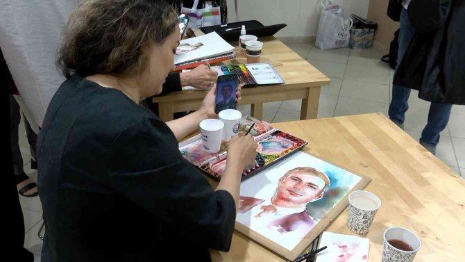 Kartal’da, İ̇ranlı Kadın Sanatçıların ’Mehregan’ Sergisi Kapılarını Açtı