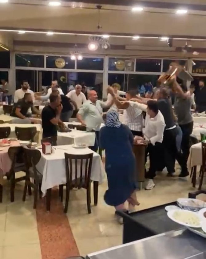 ’İ̇stek Şarkı’ Kavgasında Müşterinin Kafasında Sandalye Kırdılar