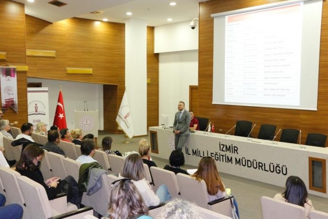 İ̇zmir’de Türk Müziği Korosu Oluşturuluyor