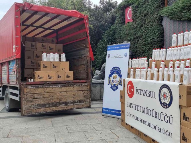İ̇stanbul’da Büyük Operasyon: Piyasa Değeri Yaklaşık 3 Milyon Lira Olan Sahte Deterjan Ele Geçirildi