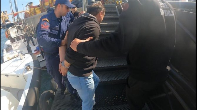 Sahil Güvenlikten Denizde Göçmen Tatbikatı