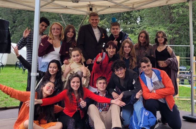 Tepebaşı Belediyesi Gençlik Tiyatrosu Türkiye’yi Temsil Etti