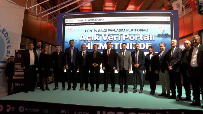 Tuzla’da Açık Veri Portalı Vatandaşların Hizmetine Açıldı