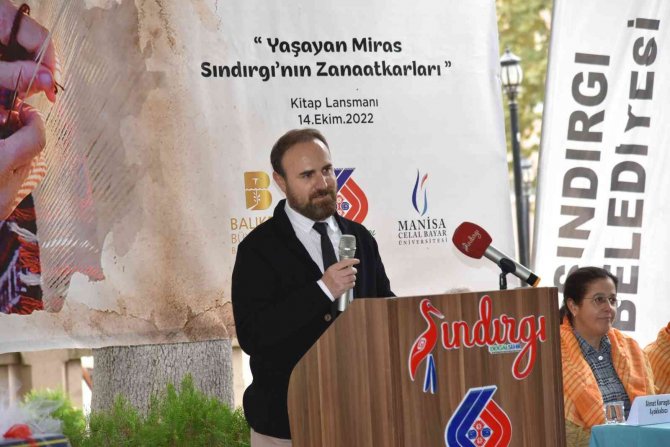 Sındırgı Zanaatkârları Kitap Oldu