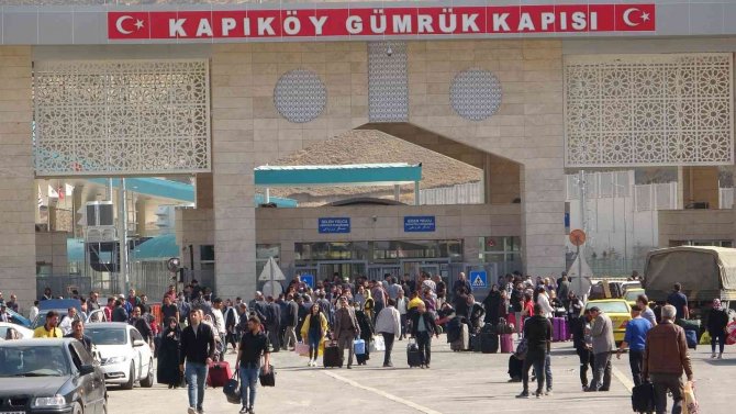 Van Tso Başkan Adayı Kandaşoğlu’ndan Kapıköy’e Çıkarma