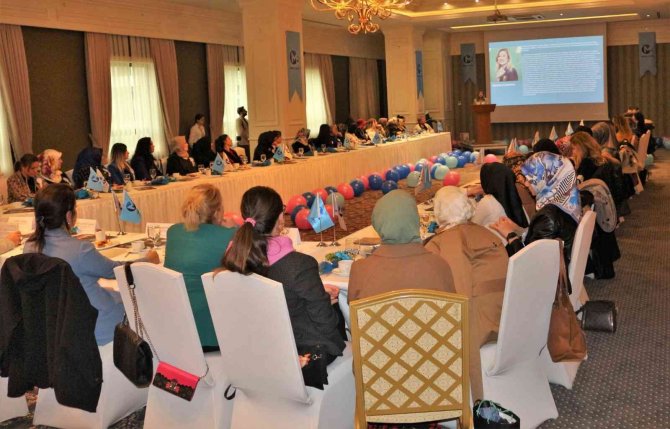 Girişimci Kadınlar ‘Mavi’de Buluştu