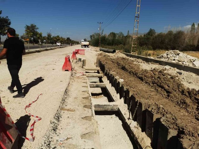 Edremit’in 40 Yıllık Sorununun Çözümünde Sona Gelindi