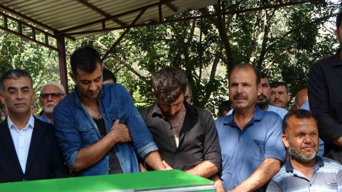 Küçük Nazgül Toprağa Verildi
