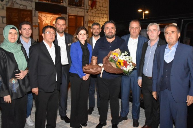 Ak Parti İ̇l Başkanı Başaran: “Üyelerimizle Yüz Yüze Görüşeceğiz”