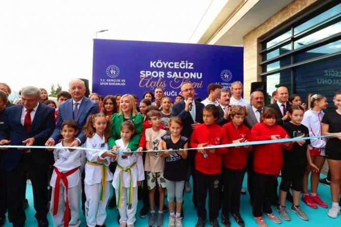 Muğla’ya 400 Milyon Tl Tutarında 103 Yeni Spor Tesisi Kazandırılıyor