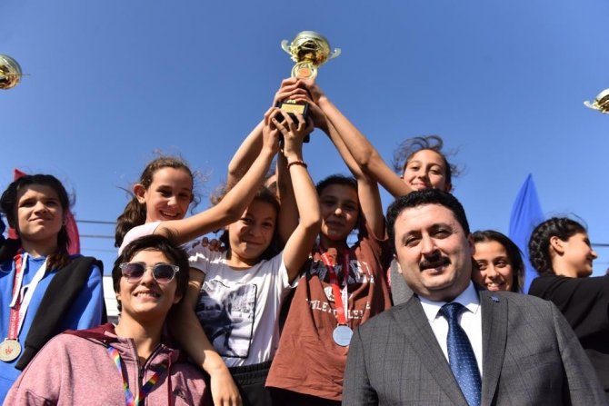 Altıeylül’de Çocuklar Sporla Büyüyor