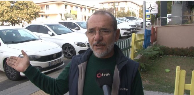 17 Yaşındaki Saldırgan Bıçakla Dehşet Saçtı