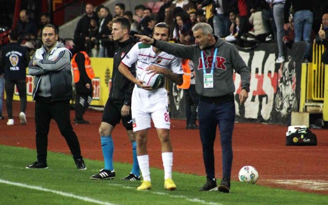 Erman Güracar: “Sakin, Dikkatli Ve Sabırlı Olmalıyız”