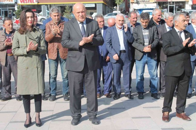 Bayburt’ta Muhtarlar Günü Törenle Kutlandı