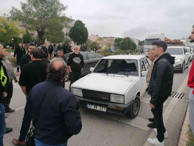 Çan’da Yolun Karşısına Geçen Yayaya Otomobil Çarptı