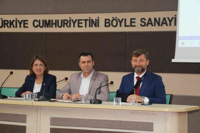 Eğitim Bursu 500 Liraya Yükseltildi