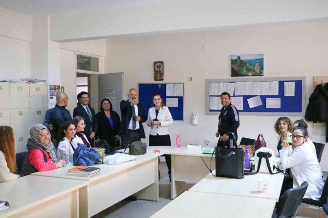 Çiftlikköy Belediyesi’nden Eğitime Destek