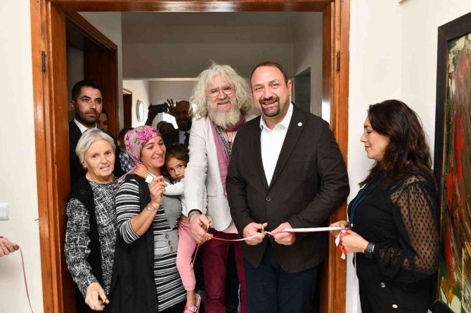 Çiğli’nin İlk Sanat Akademisi Kaklıç’ta Açıldı