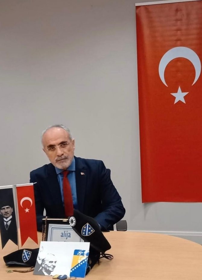 Cumhurbaşkanı Başdanışmanı Topçu: “(Aliya İ̇zzetbegoviç’in) Emaneti Bosna Başımızın Tacıdır”