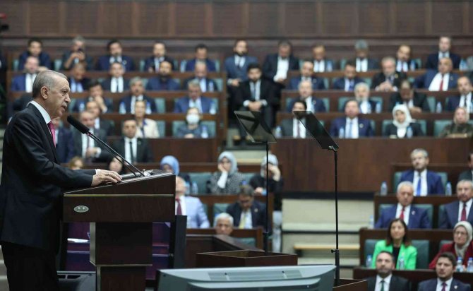 Cumhurbaşkanı Erdoğan: "Patlamayla İlgili Kesin Rapor Çıkana Kadar Söylenen Her Şey Spekülasyondan İbaret Kalacaktır"