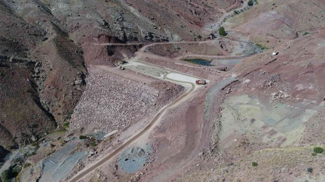 Tuzlaköy Barajı İle 2 Bin Dekarlık Tarım Arazisi Suya Kavuşacak