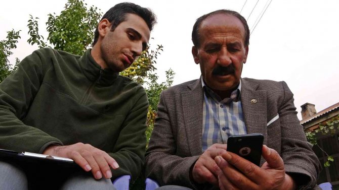 Yüksekovalı Çiftçiler Çks Hakkında Bilgilendiriliyor