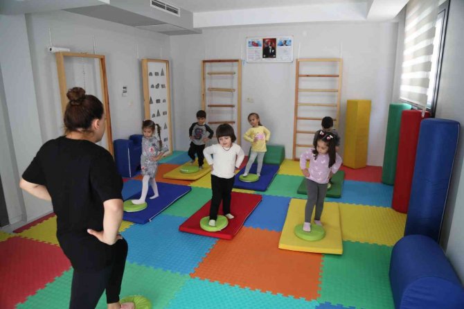 Efeler’in Minikleri Beden Eğitimi Ve Spor Dersine Başladı