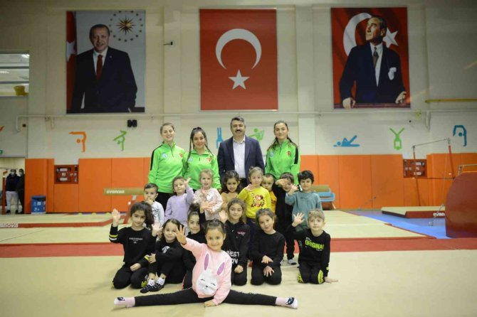 Yıldırım Belediyesi’ne Yılın En İyi Spor Kulübü Ödülü