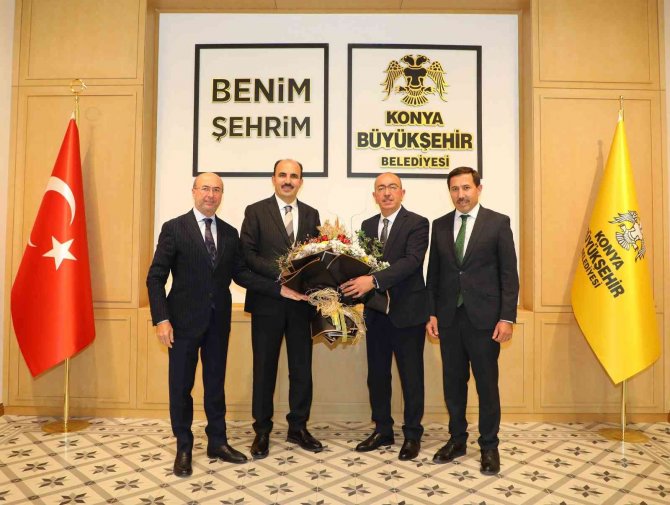 Konya Protokolünden Başkan Altay’a Tebrik Ziyareti