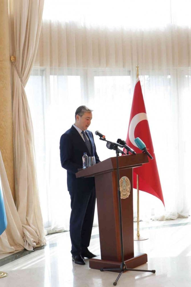 Kazakistan’ın Ankara Büyükelçisi Sapiyev: “Türkiye Cumhuriyeti Bizim İkinci Vatanımızdır”