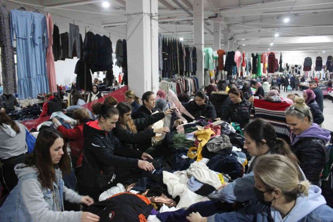 Kırklareli Bulgarların Alışveriş Merkezi Oldu