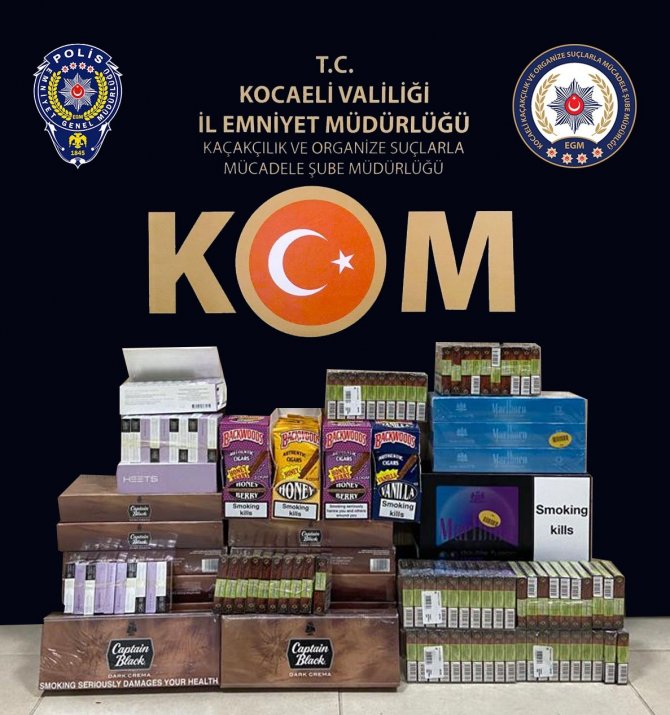 İ̇ş Yerine Yapılan Baskında 220 Paket Bandrolsüz Sigara Ele Geçirildi